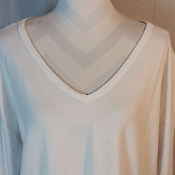 Balance Collection White Open-Back Sweater - Picture 3 of 7